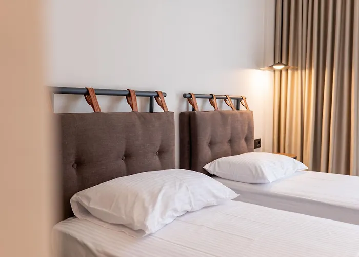 Kamara Hotel