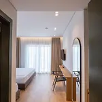 Kamara Hotel *