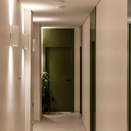 Kamara Hotel *