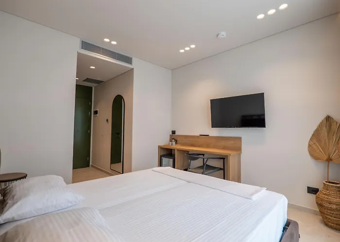 Hotel Kamara *